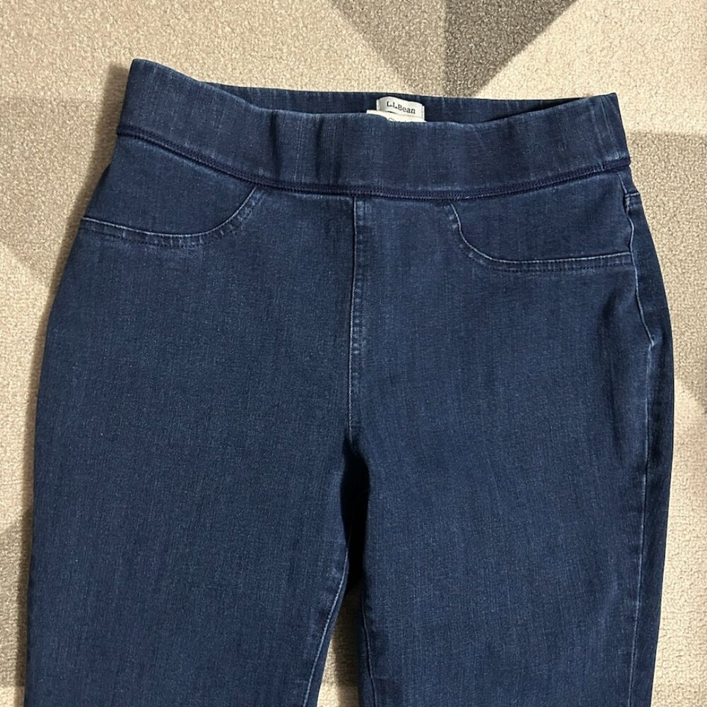 L.L.‎ Bean Classic Fit Pull-on Jeans Women's Size 10T